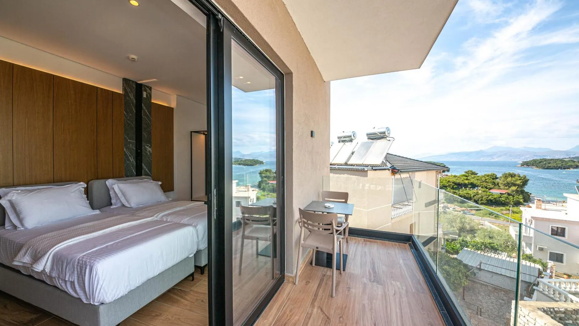 Nobbu Hotel Ksamil 4*,  Albania