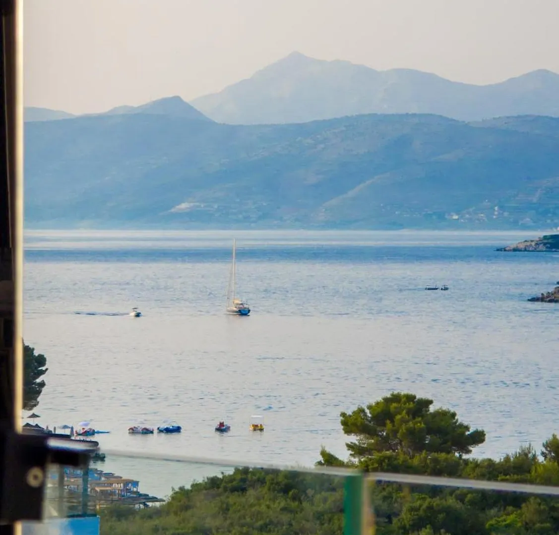 Nobbu Hotel Ksamil Albania