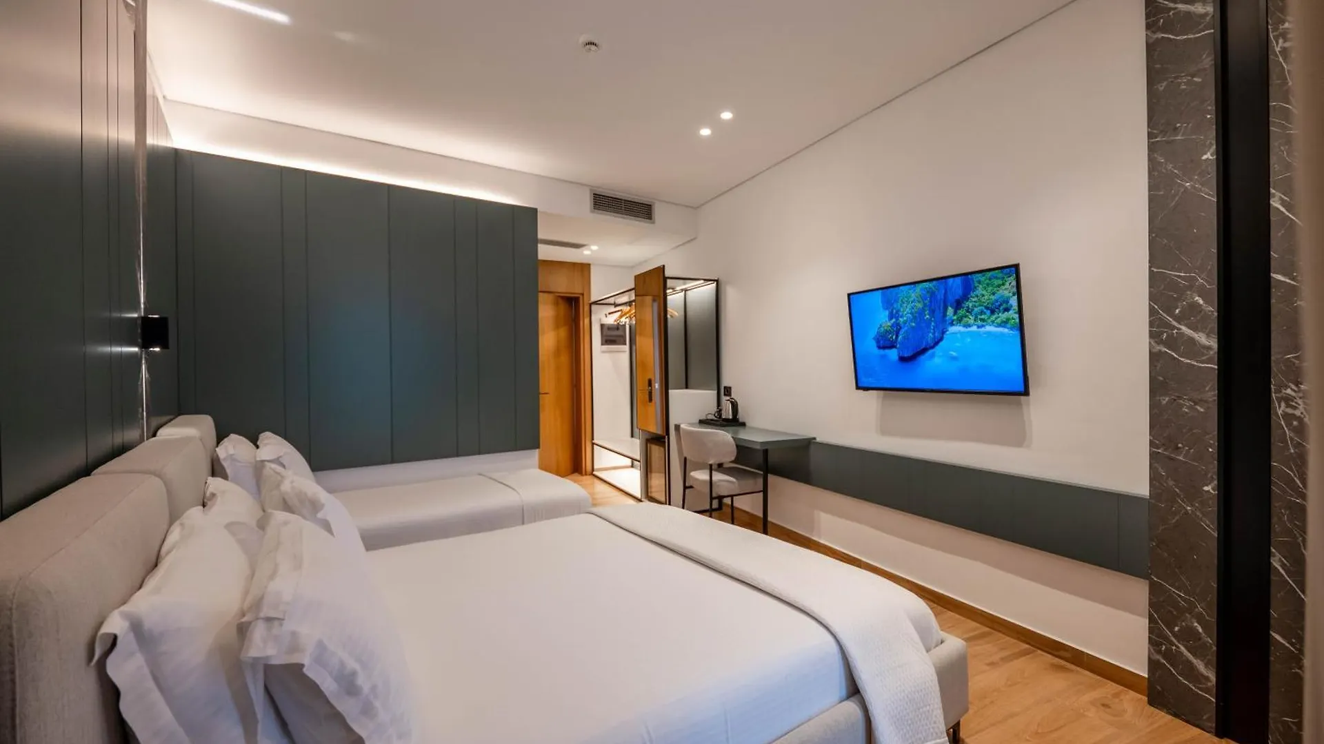 Nobbu Hotel Ksamil Albania